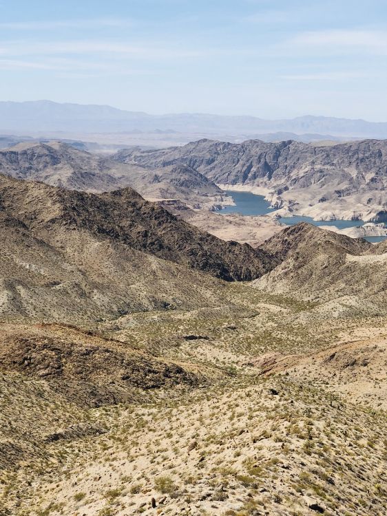 Crête, Les Reliefs Montagneux, Highland, Géologie, Formation. Wallpaper in 3024x4032 Resolution
