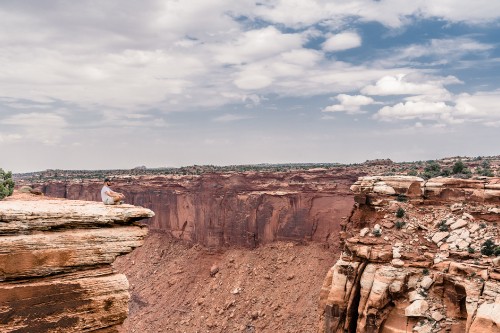 Image brown rock formation under blue sky during daytime