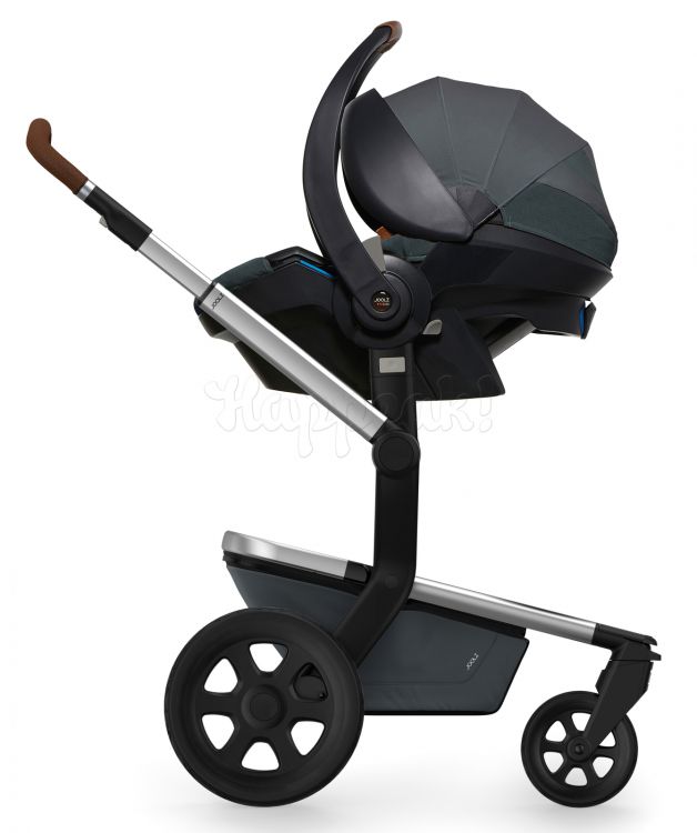 Schwarz-roter Kinderwagen Mit Regenschirm. Wallpaper in 1341x1600 Resolution
