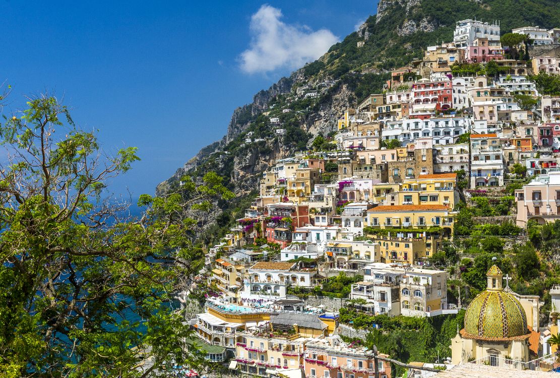 houses on mountain during daytime