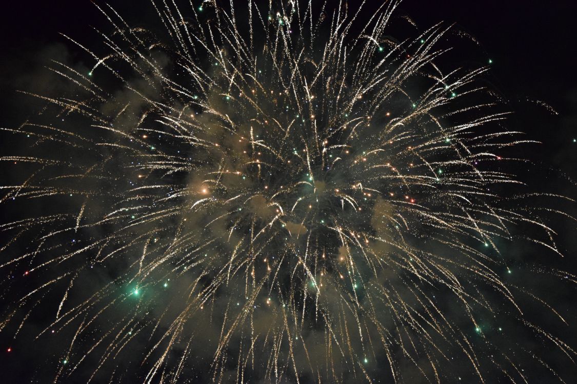 Fireworks, Sparkler, New Years Day, Darkness, Midnight. Wallpaper in 6000x4000 Resolution
