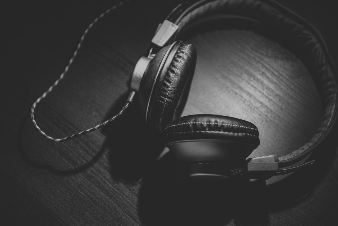 Headphones, Black, Audio Equipment, Electronic Device, Technology. Wallpaper in 6016x4016 Resolution