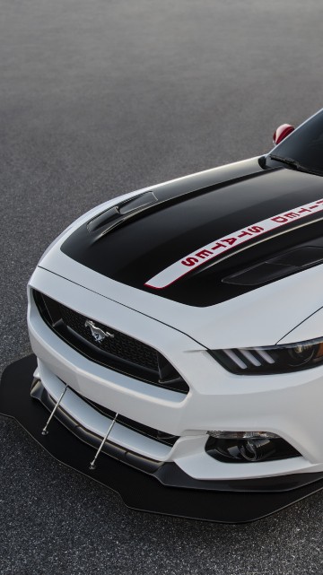 Image white and black porsche 911 on gray asphalt road