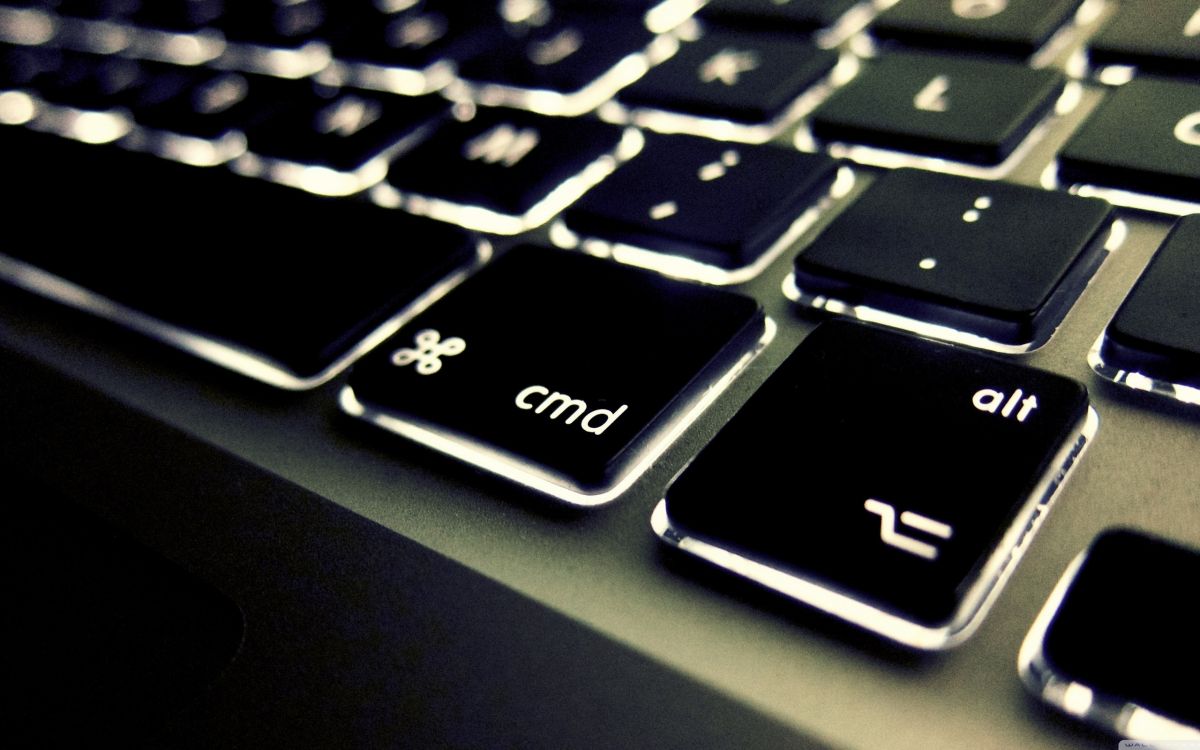 Schwarzer Und Silberner Laptop-Computer. Wallpaper in 2560x1600 Resolution