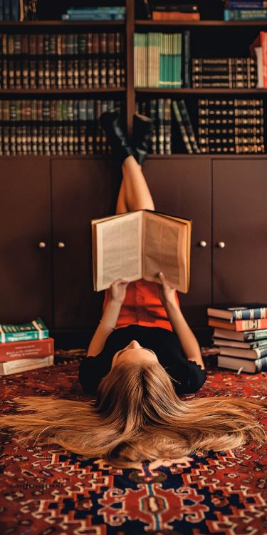 Livre Intéressant, Livre, Lecture, Jambe, Cuisse. Wallpaper in 2000x4000 Resolution