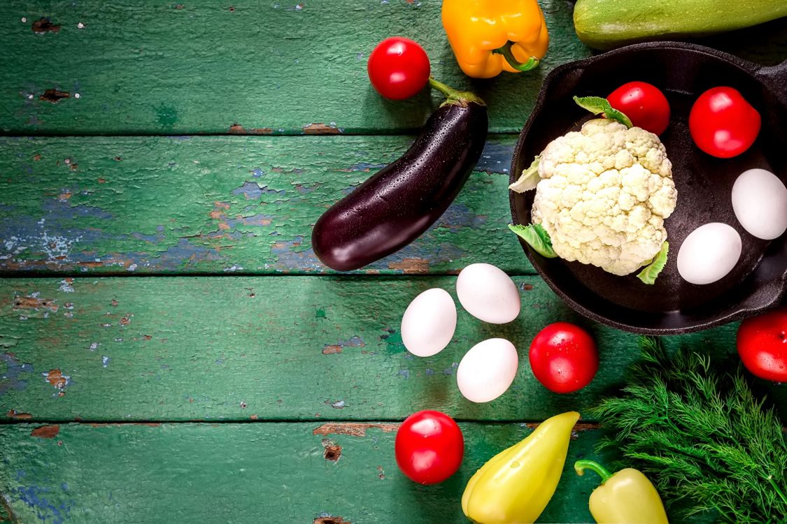 Poivrons Jaunes et Rouges et Piments Verts. Wallpaper in 1920x1280 Resolution