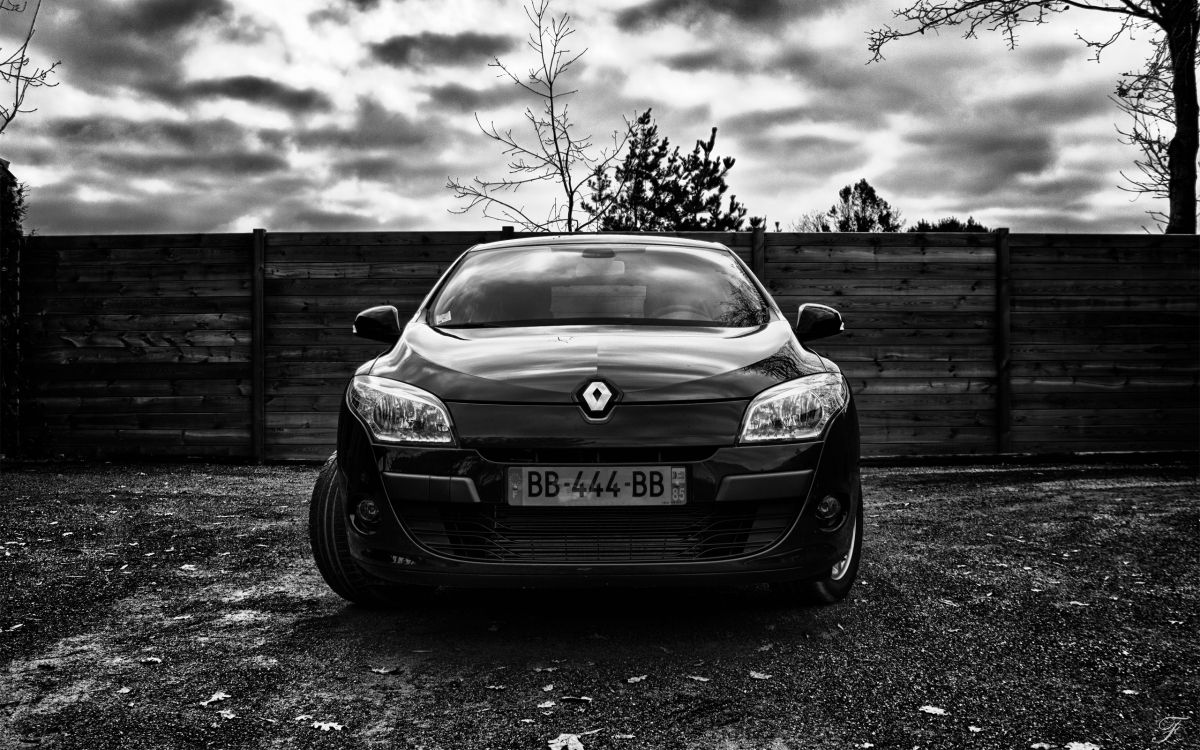 Foto en Escala de Grises Del Coche Mercedes Benz. Wallpaper in 2560x1600 Resolution