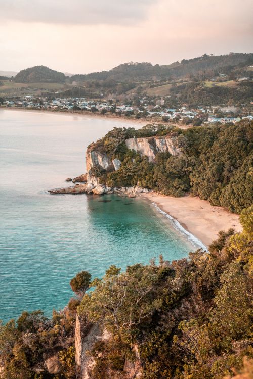 sea, body of water, coast, headland, coastal and oceanic landforms