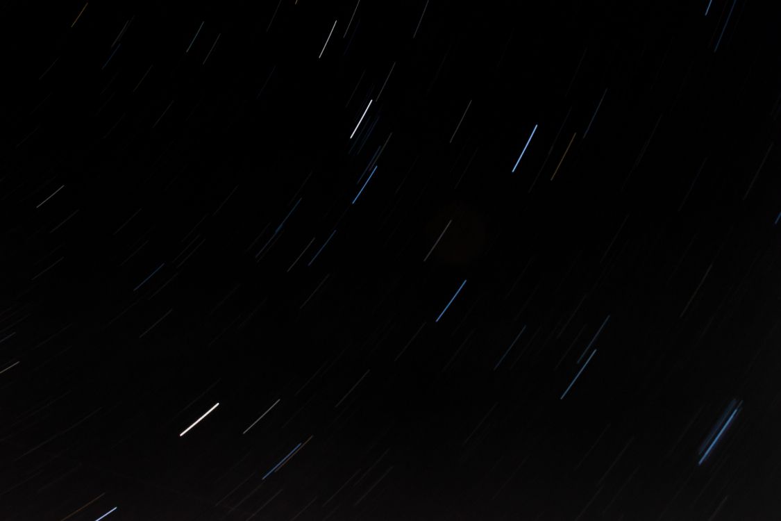 Weißes Licht im Dunklen Raum. Wallpaper in 6000x4000 Resolution