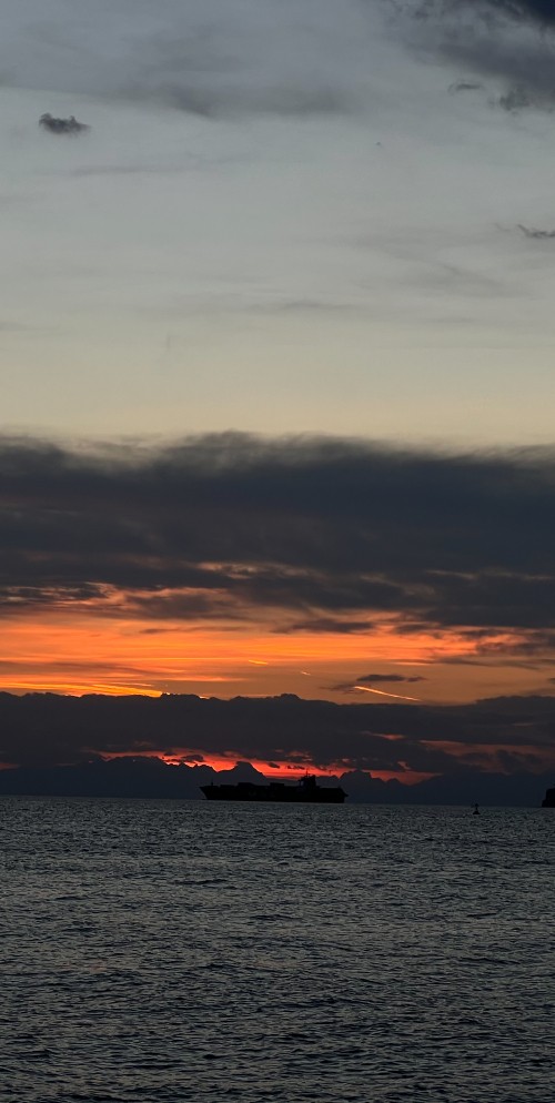 Image water, cloud, atmosphere, afterglow, dusk