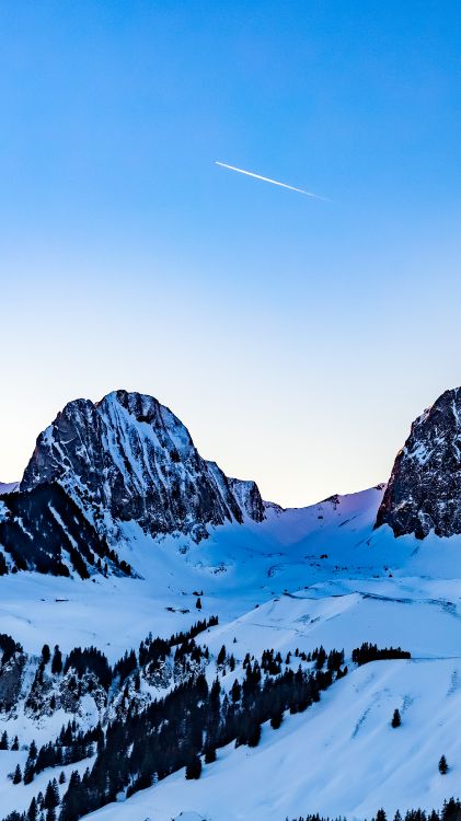 Schnee, Azure, Piste, Naturlandschaft, Hochland. Wallpaper in 2200x3911 Resolution