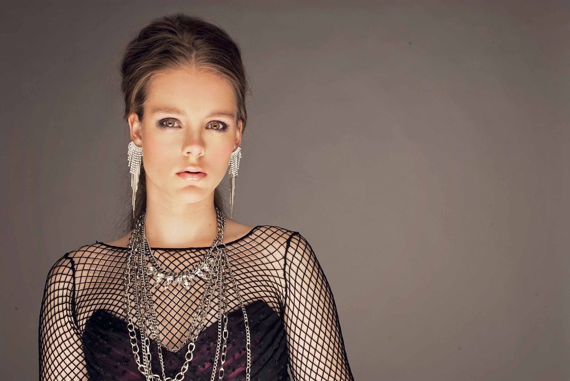 Model, Schönheit, Modell, Portrait, Haar. Wallpaper in 3872x2592 Resolution