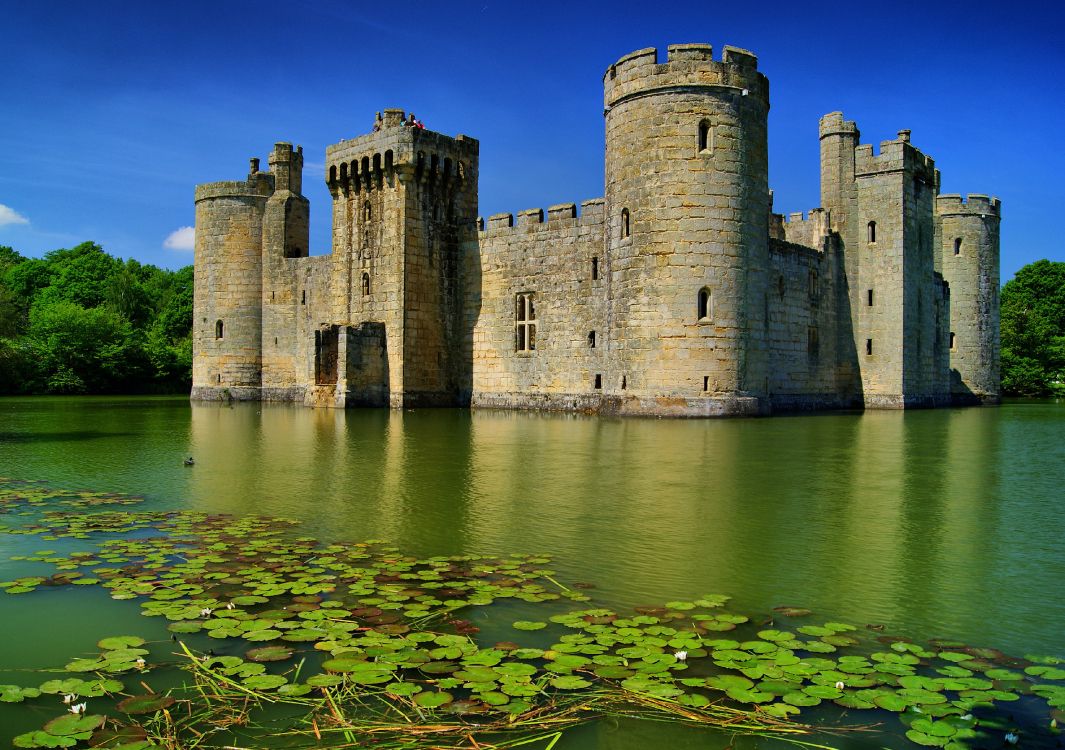 El Castillo De Bodiam, Castillo, el Castillo de Agua, Foso, la Vía Navegable. Wallpaper in 3608x2540 Resolution