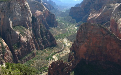 Image brown rocky mountain during daytime