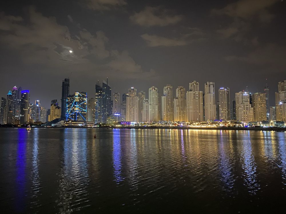 城市景观, 塔块, 大都会, 城市, 水资源 壁纸 2048x1536 允许