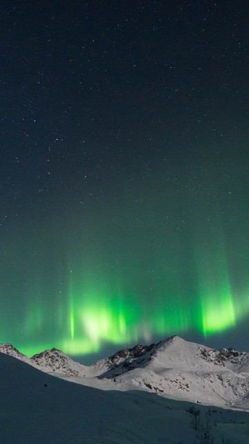 FALLING 3D APPLE Alaska astronauts aurora bezel borealis celestial  discharge HD phone wallpaper  Peakpx