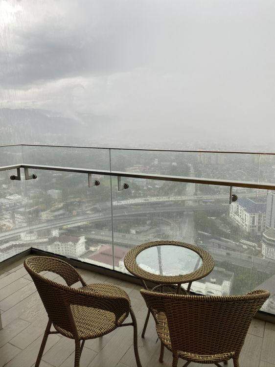 Tabla, Agua, Mueble, Muebles de Exterior, Mesa al Aire Libre. Wallpaper in 1536x2048 Resolution