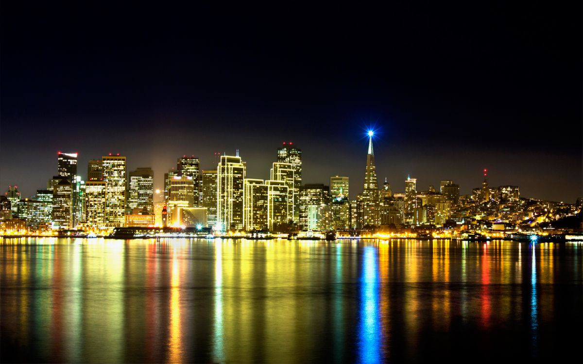 Skyline Der Stadt Bei Nacht Night. Wallpaper in 2880x1800 Resolution