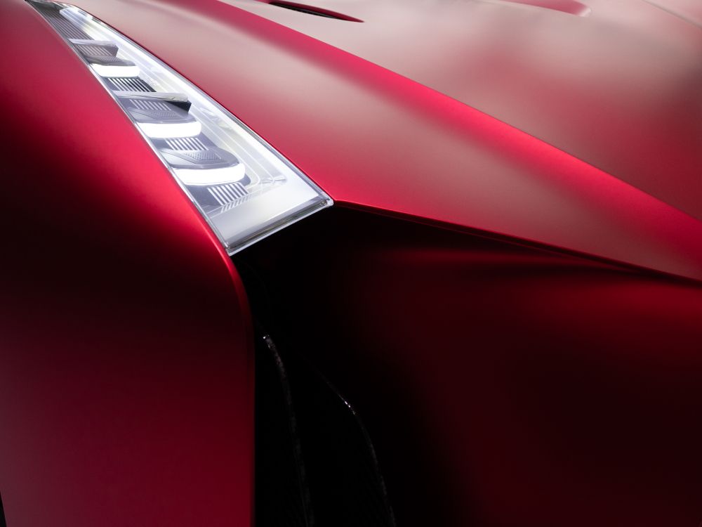 Porte de Voiture Rouge et Argent. Wallpaper in 4152x3114 Resolution