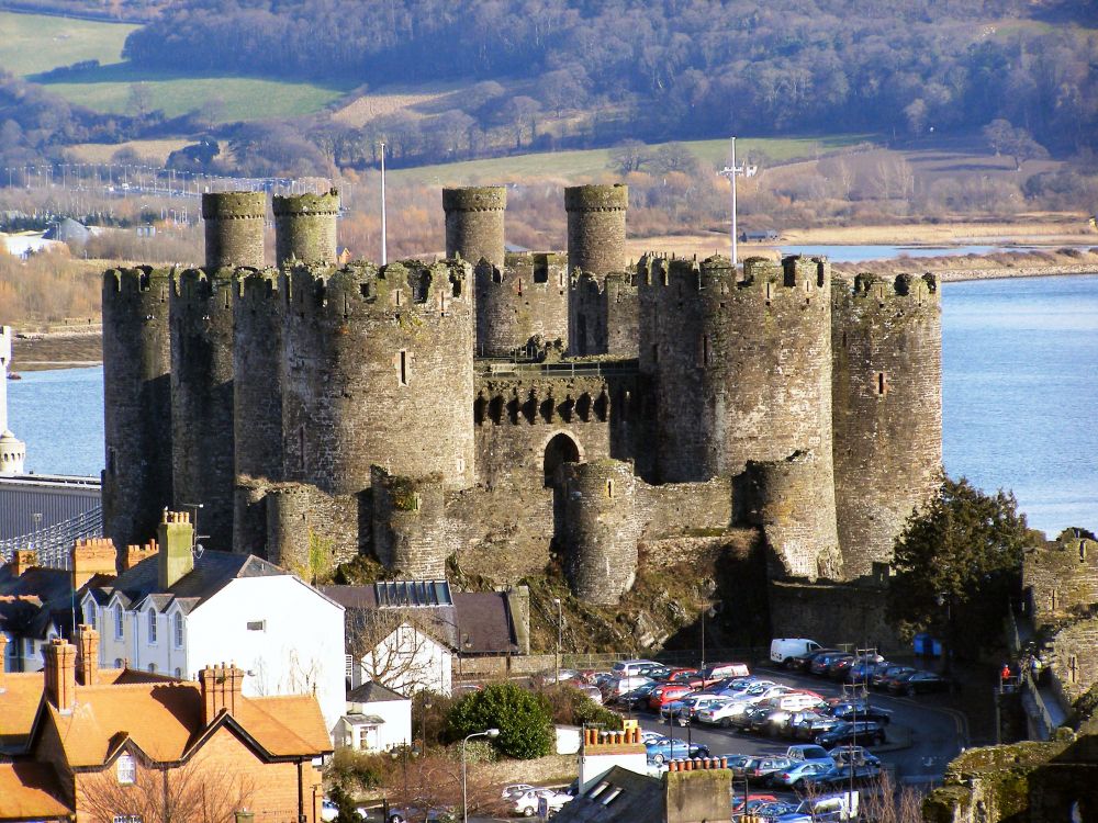 brown concrete castle under blue sky during daytime