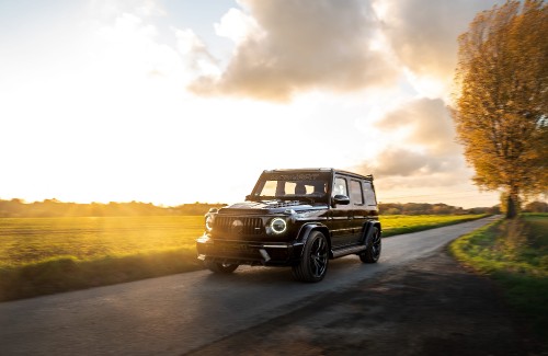 Image black jeep wrangler on road during daytime