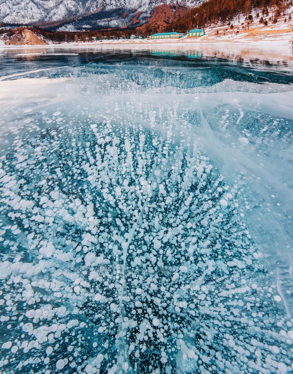 Cuerpo de Agua Azul Durante el Día. Wallpaper in 3076x3918 Resolution