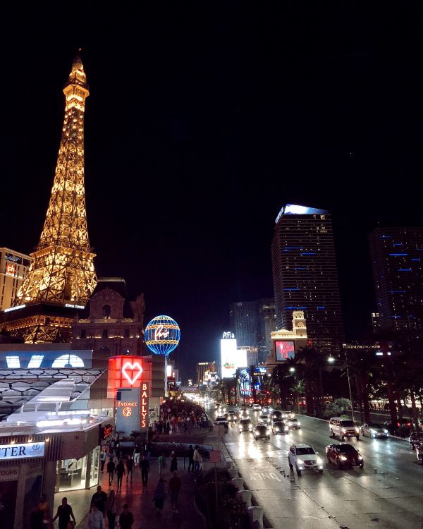Las Vegas, Unis, Hôtel et Casino Paris, Paris Las Vegas, Nuit. Wallpaper in 3025x3781 Resolution