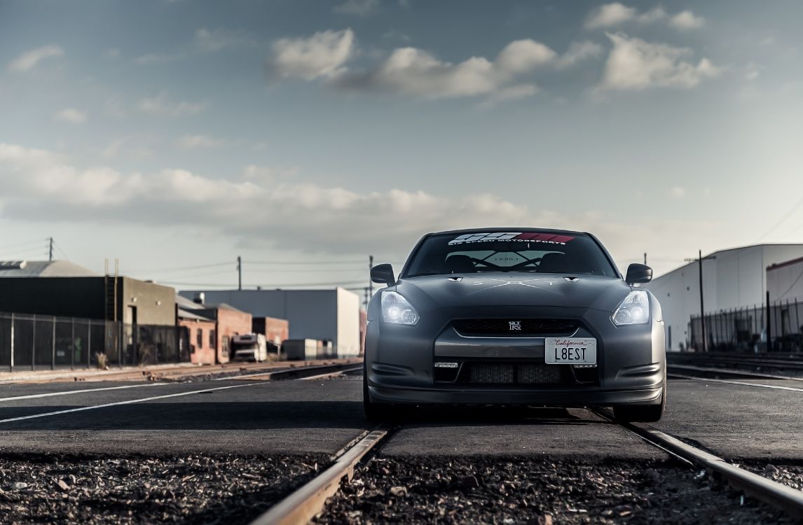 gray car on road during daytime