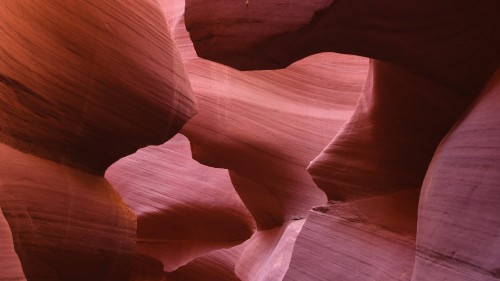 Image brown rock formation during daytime