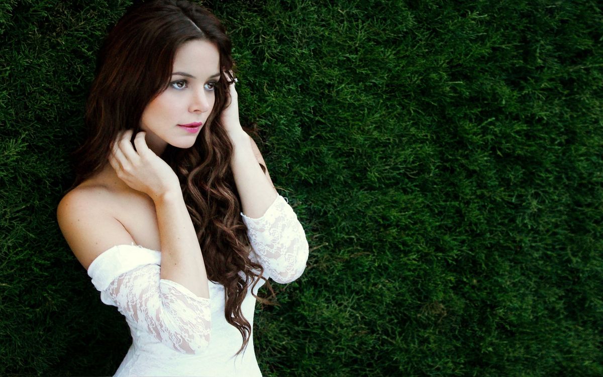 Schönheit, Lange Haare, Modell, Dame, Braune Haare. Wallpaper in 2560x1600 Resolution