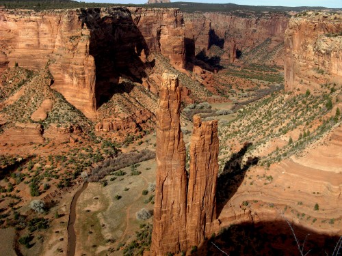 Image brown rock formation under blue sky during daytime