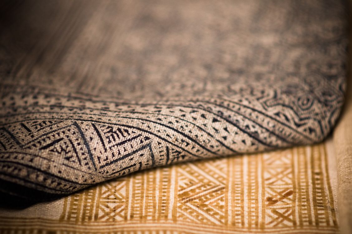 Weißes Und Schwarzes Tribal-Textil. Wallpaper in 4288x2848 Resolution