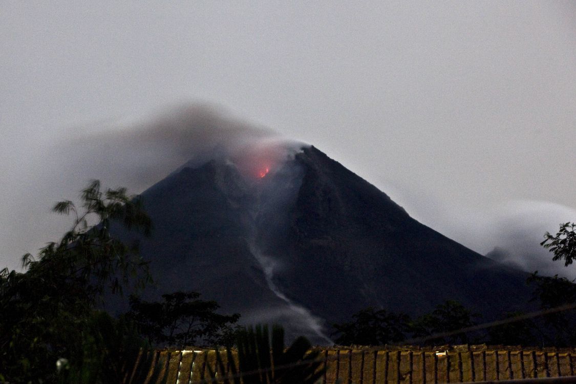 类型的火山爆发, 熔岩, 火山灰, 屏蔽火山, 安装的风景 壁纸 3000x2000 允许