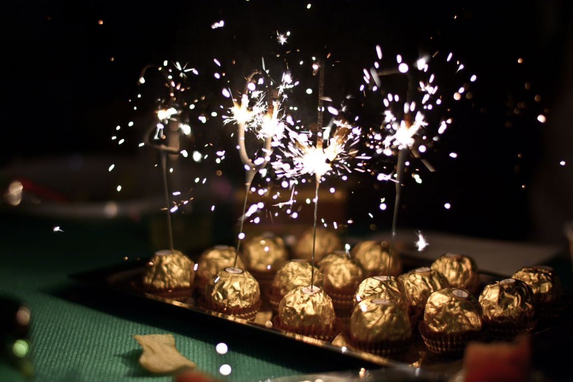 Chocolate Balls, Candy, Chocolate, Fireworks, Sparkler. Wallpaper in 6000x4000 Resolution