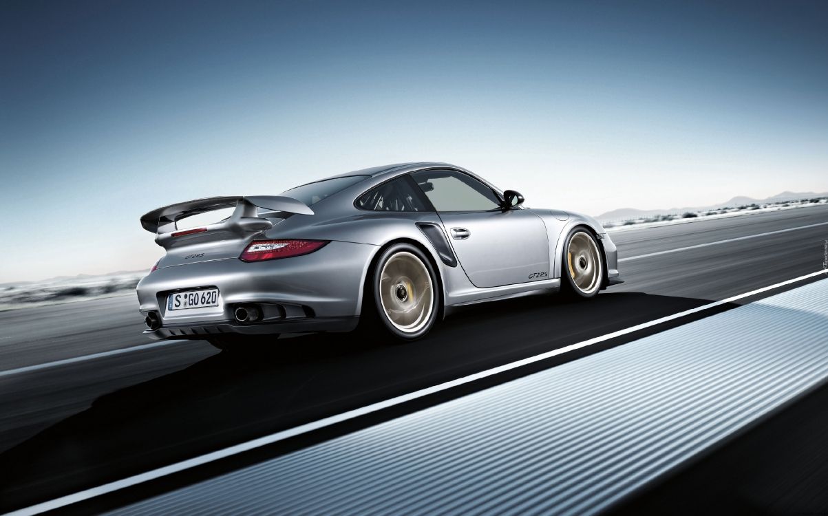 Silver Porsche 911 on Gray Asphalt Road. Wallpaper in 3840x2393 Resolution