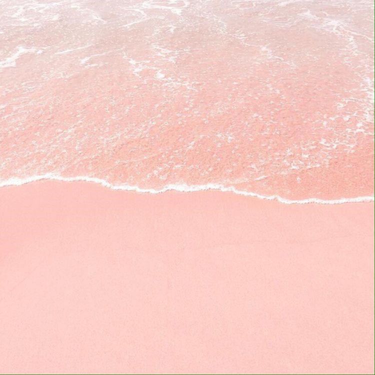 Vue Aérienne de la Plage Pendant la Journée. Wallpaper in 2000x2000 Resolution