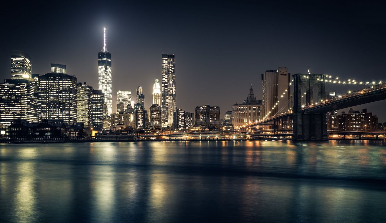 Horizonte de la Ciudad Durante la Noche. Wallpaper in 3500x2021 Resolution