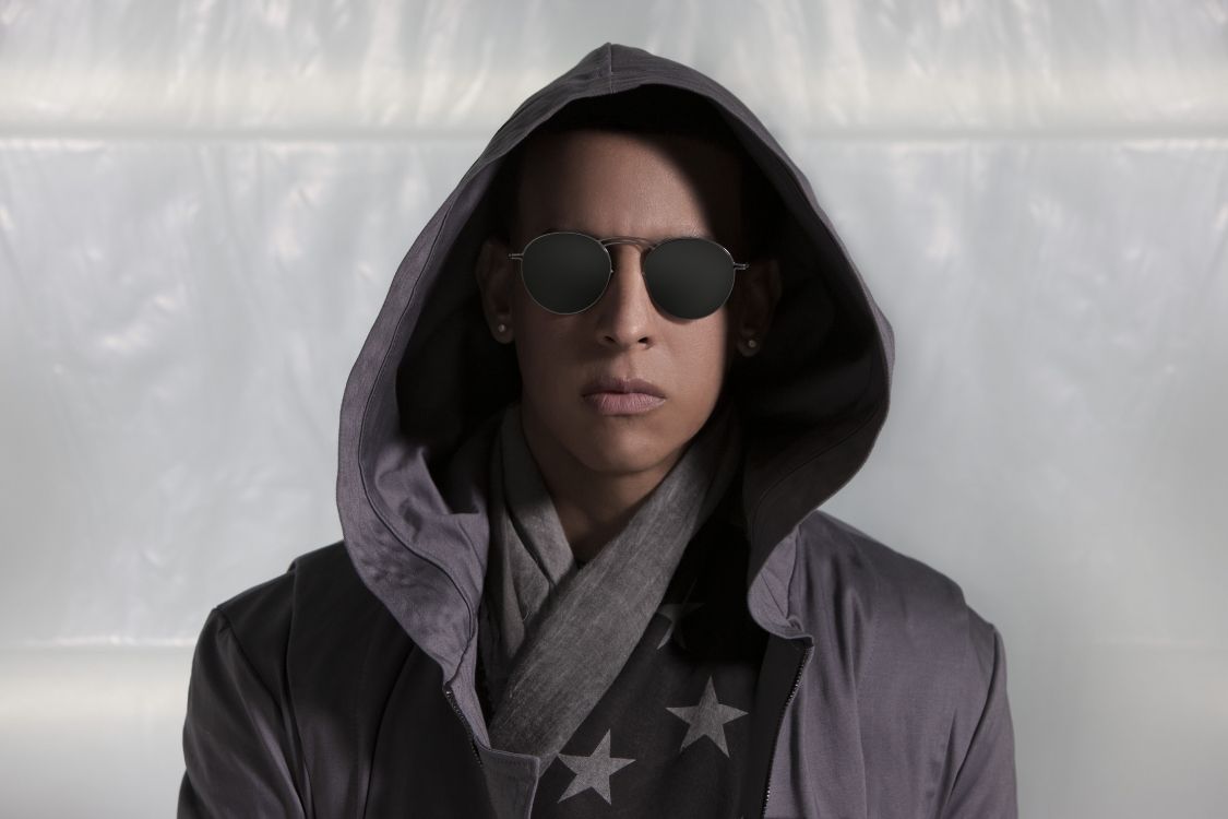 Reggaeton, Gafas de Sol, Gafas, Cool, Cabeza. Wallpaper in 5616x3744 Resolution